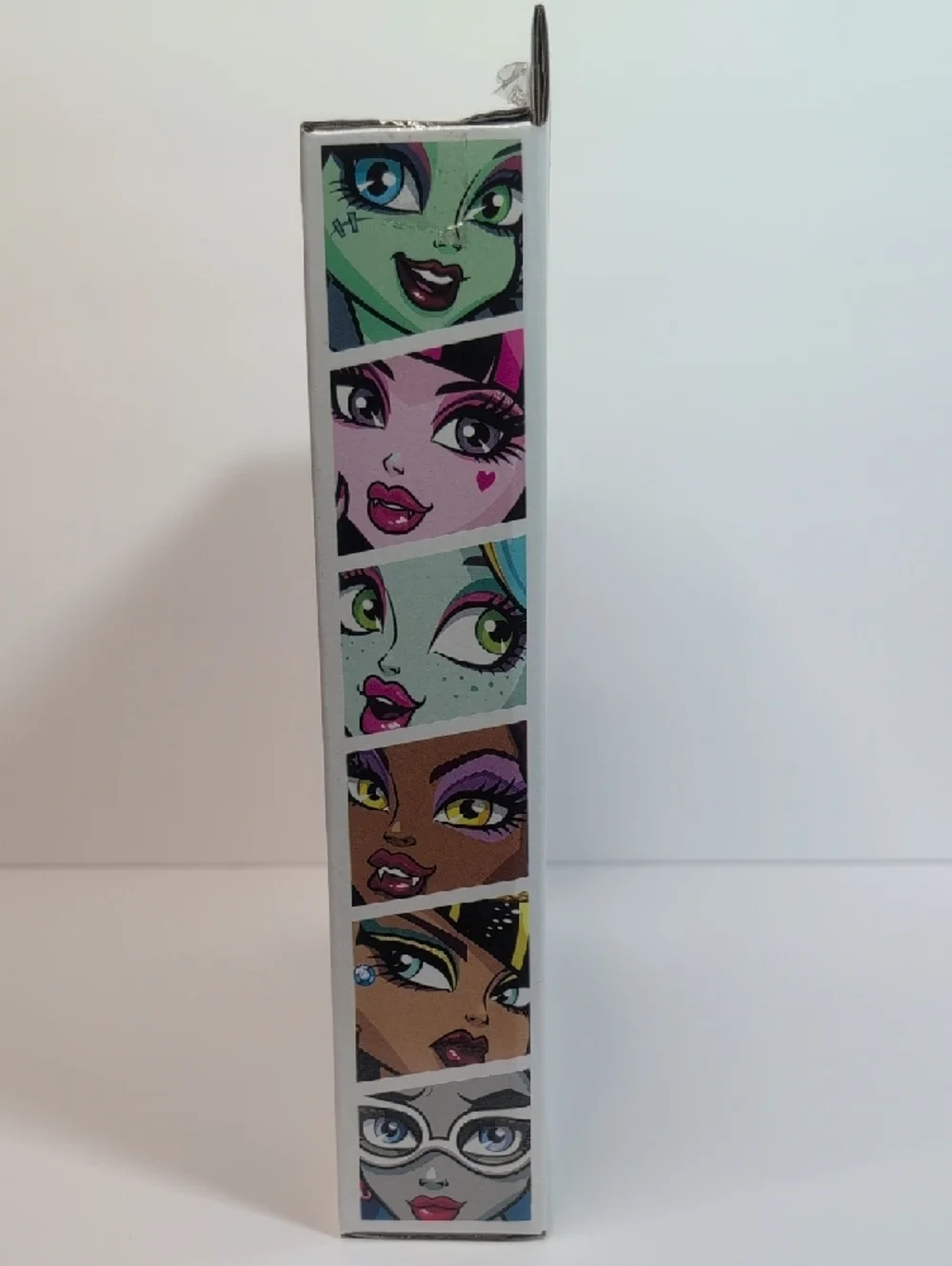 Monster High Freaky Feather Accessory Kit New